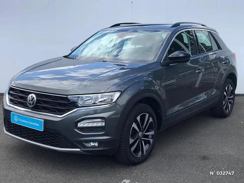 Gris Utilisé 2019 VW T-Roc IQ Drive SUV | 22 990 € (Prix juste) - Image 1/4