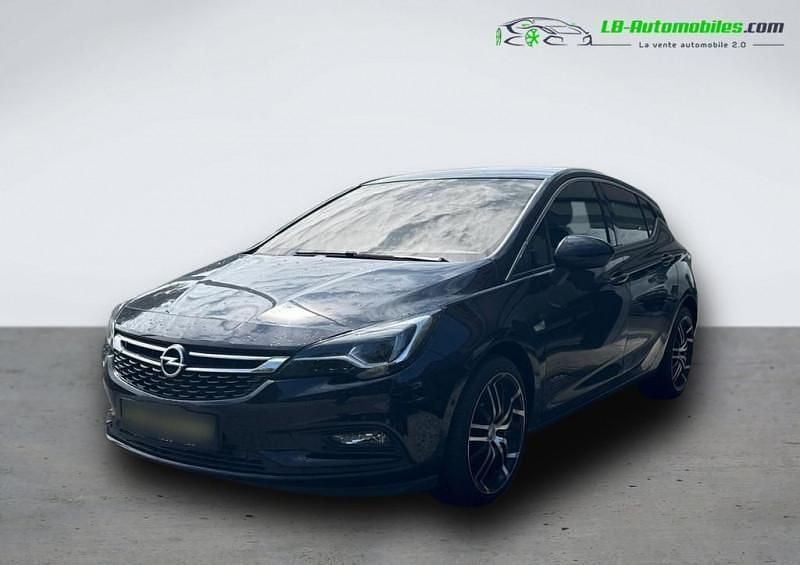 Utilisé 2019 Opel Astra Berline | 21 400 € (Prix juste) - Image 1/4