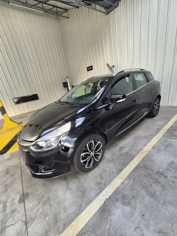Utilisé 2019 Renault Clio GrandTour LIMITED Break | 10 500 € - Image 1/4
