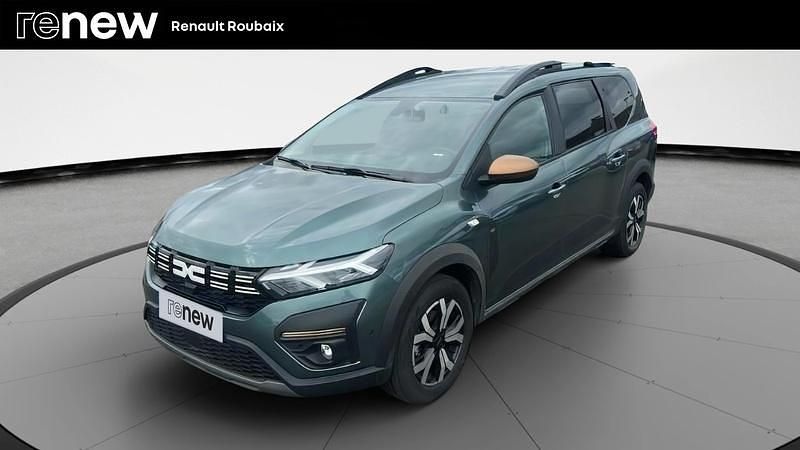 Vert Utilisé 2024 Dacia Jogger Extreme Break | 21 499 € (Prix juste) - Image 1/4