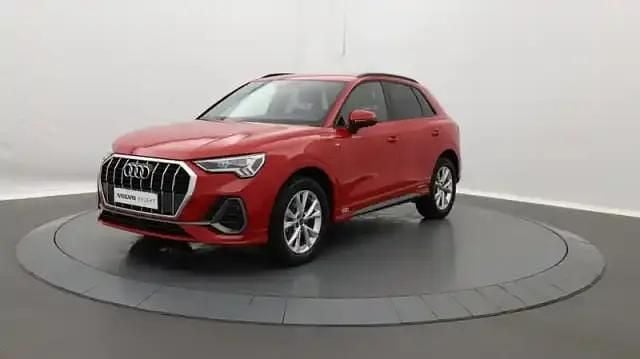 Rouge Occasion 2023 Audi Q3 SUV | 33 890 € (Bon prix) - Image 1/4