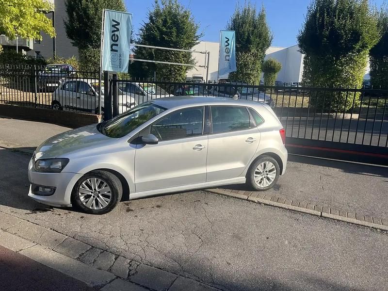 Utilisé 2010 VW Polo Business Berline | 3 750 € (Bon prix) - Image 1/4