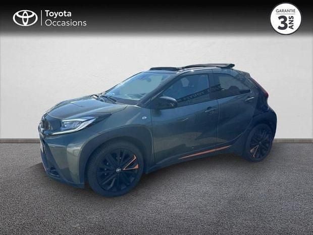 Vert Utilisé 2022 Toyota Aygo Limited Citadine | 17 990 € (Prix juste) - Image 1/4