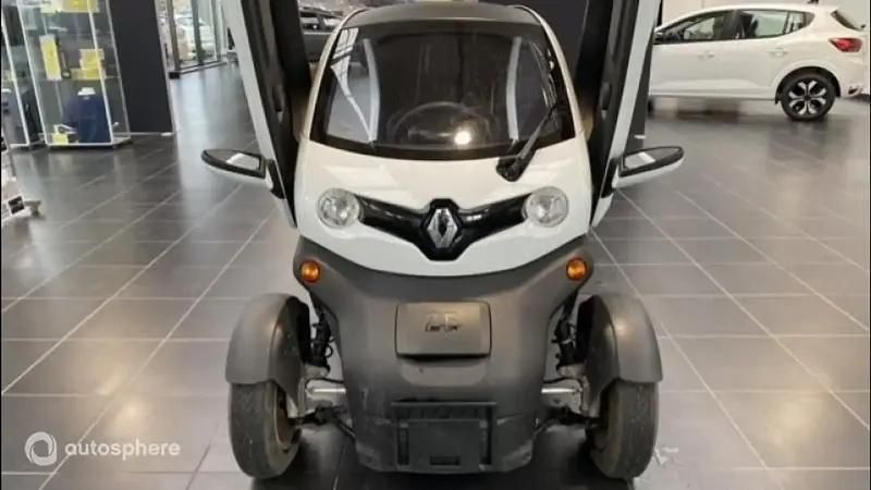 Blanc Utilisé 2023 Renault Twizy Intens Citadine | 8 299 € - Image 1/4