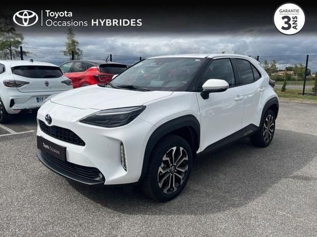 Blanc Utilisé 2022 Toyota Yaris Hybrid Design | 21 490 € (Prix juste) - Image 1/4