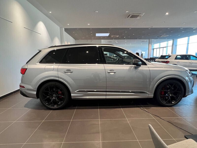 Nouvelle Audi Q7 Advanced 490 ch (360 kW) 2025 SUV