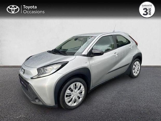 Gris Utilisé 2022 Toyota Aygo Citadine | 16 970 € (Prix juste) - Image 1/4