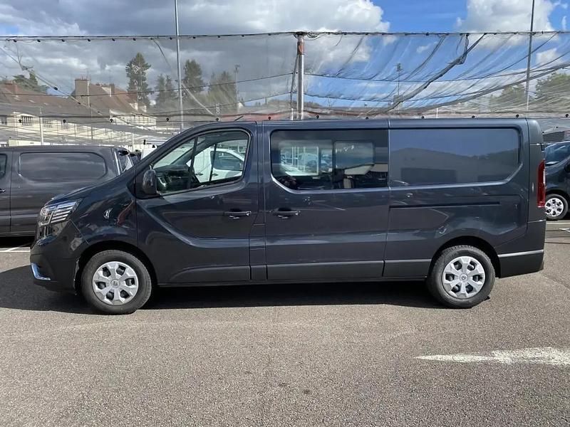 Nouvelle Renault Trafic 150 ch (110 kW) 2025 Gris Monospace