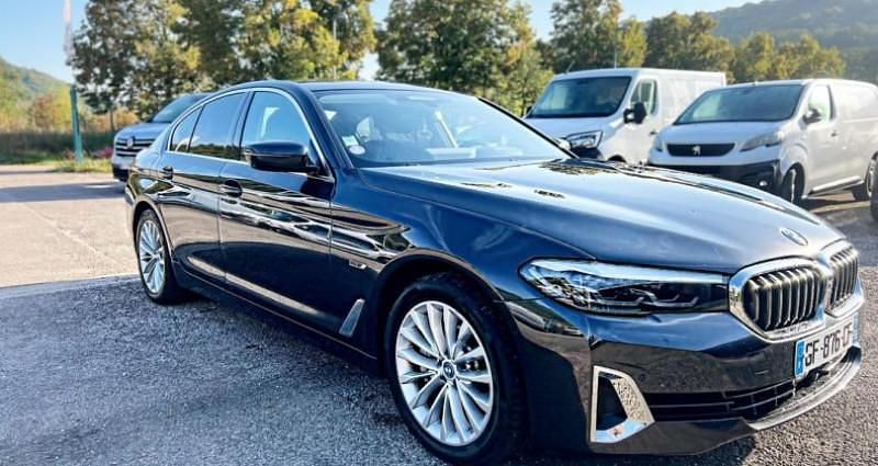 Utilisé 2022 BMW 530e Luxury Line Berline | 33 800 € (Bon prix) - Image 1/4