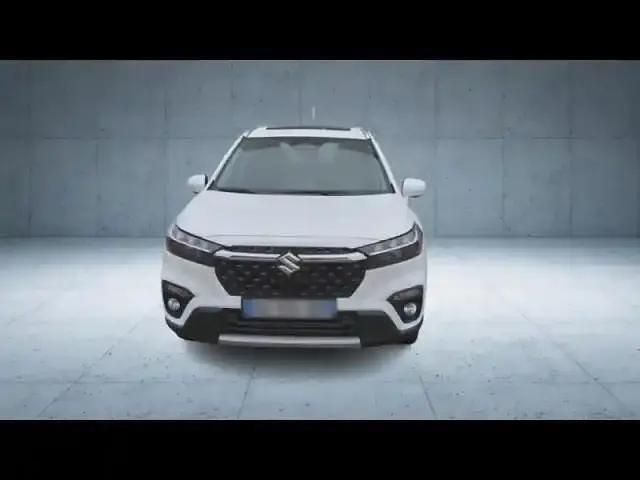 Blanc Utilisé 2025 Suzuki SX4 S-Cross Style SUV | 31 480 € - Image 1/4