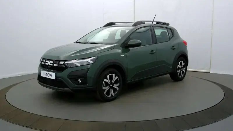 Vert Utilisé 2024 Dacia Sandero Expression Citadine | 15 990 € (Prix juste) - Image 1/4