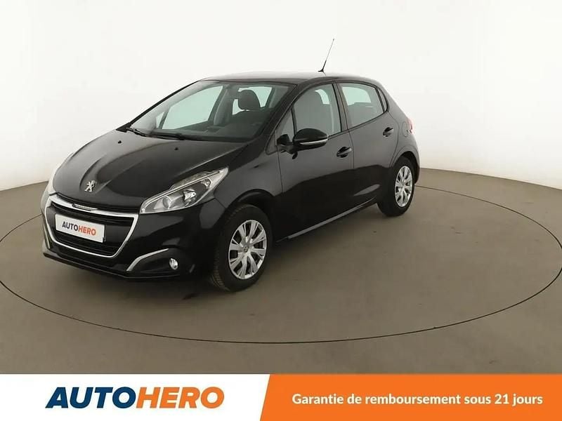 Noir Utilisé 2016 Peugeot 208 Active Citadine | 7 690 € (Prix assez cher) - Image 1/2