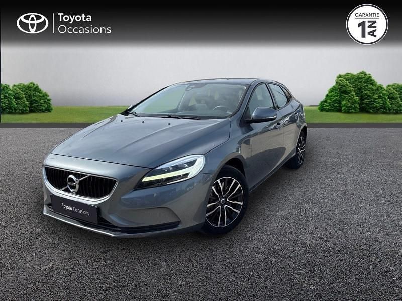 Utilisé 2017 Volvo V40 Business Edition Break | 14 889 € - Image 1/4