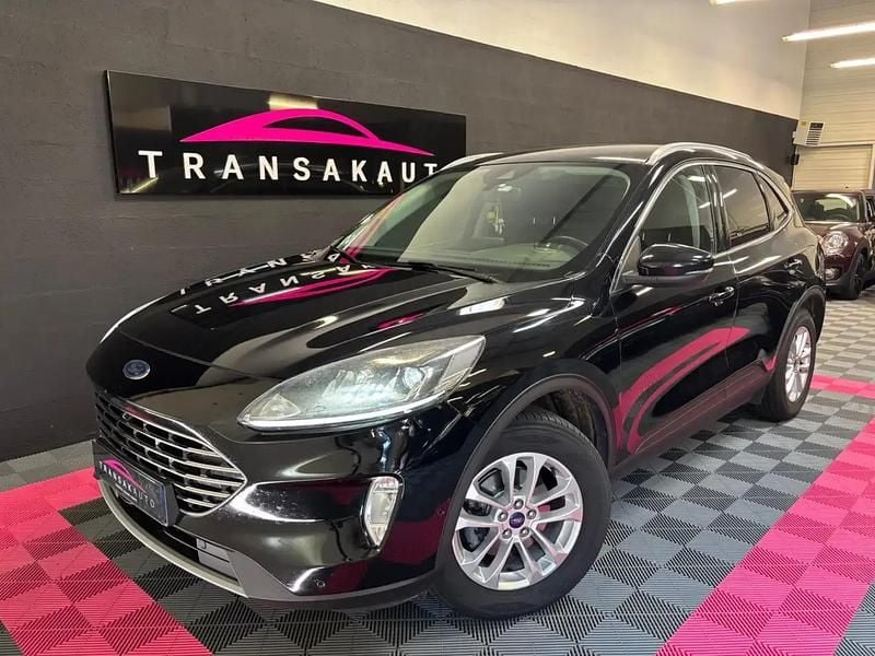 Noir Utilisé 2021 Ford Kuga Titanium SUV | 15 990 € - Image 1/4