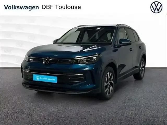 Bleu Utilisé 2025 VW Tiguan Edition SUV | 39 989 € (Super prix) - Image 1/4