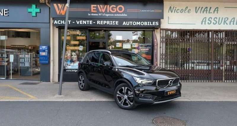 Noir Utilisé 2021 Volvo XC40 Inscription SUV | 23 990 € - Image 1/4