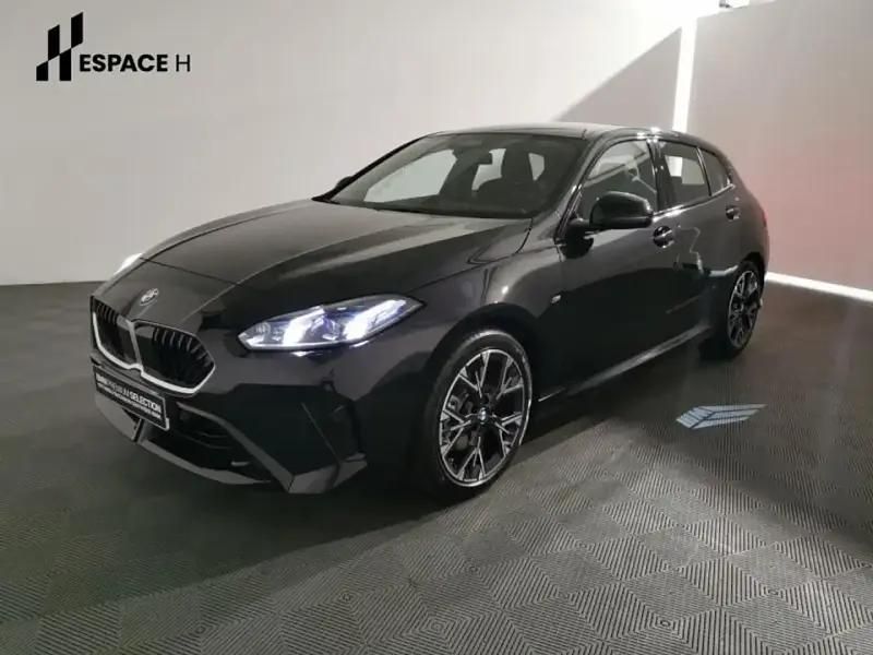 Noir Utilisé 2025 BMW 120 M Sport Citadine | 39 390 € (Prix juste) - Image 1/4