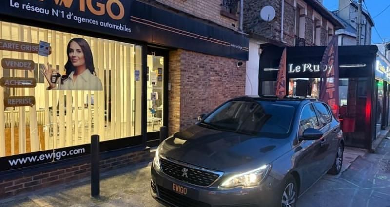 Utilisé 2019 Peugeot 308 Allure Berline | 9 990 € - Image 1/4
