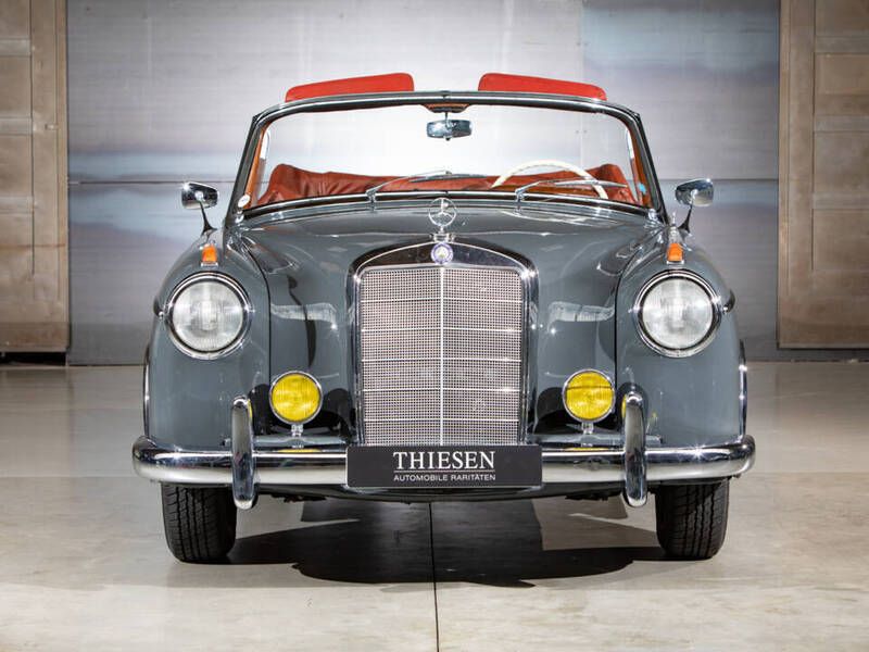 Occasion Mercedes 220 SE 120 ch (88 kW) 1960 Gris Cabriolet