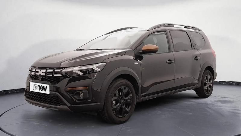 Noir Utilisé 2025 Dacia Jogger Extreme Monospace | 22 499 € (Prix juste) - Image 1/4