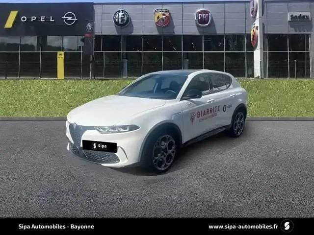Blanc Occasion 2024 Alfa Romeo Tonale Veloce SUV | 35 990 € (Prix cher) - Image 1/4