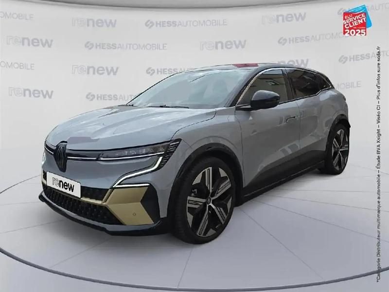 Noir Utilisé 2022 Renault Mégane Iconic SUV | 23 499 € (Bon prix) - Image 1/4