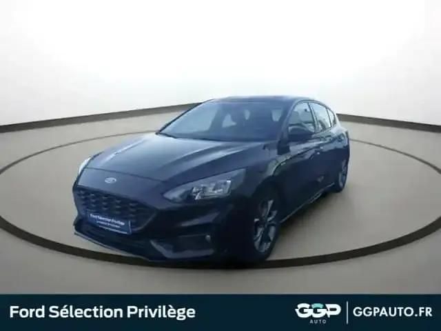 Noir shadow Occasion 2020 Ford Focus ST-Line Berline | 14 999 € (Prix juste) - Image 1/4