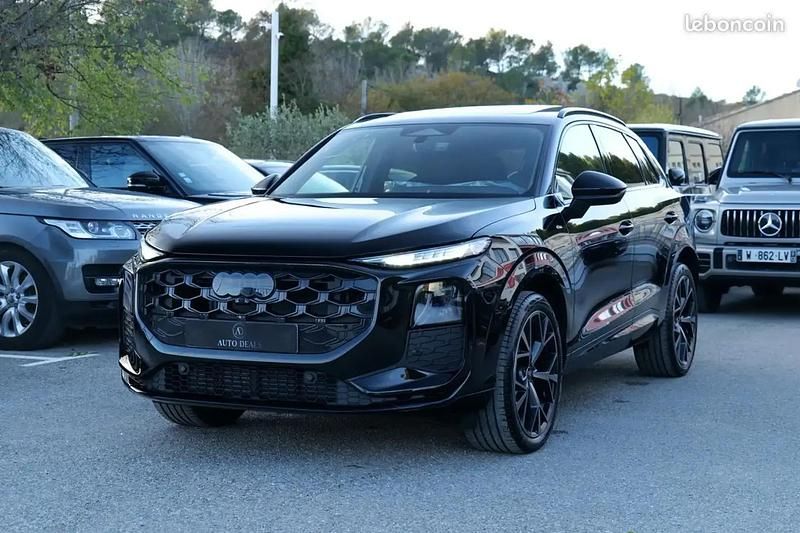 Noir Nouvelle 2025 Audi Q3 S-Line SUV | 69 990 € - Image 1/4