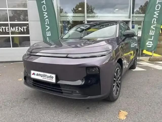 Violet métal Utilisé 2025 Leapmotor B10 SUV | 30 599 € - Image 1/4