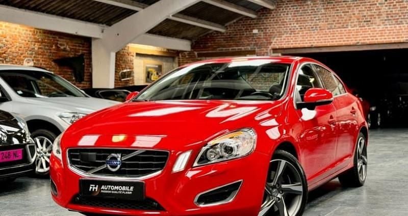 Rouge Occasion 2011 Volvo S60 Summum Berline | 21 980 € - Image 1/4