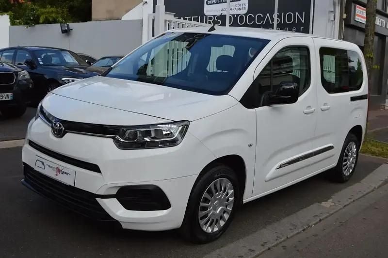 Blanc Utilisé 2022 Toyota Proace City Van | 17 990 € (Super prix) - Image 1/4
