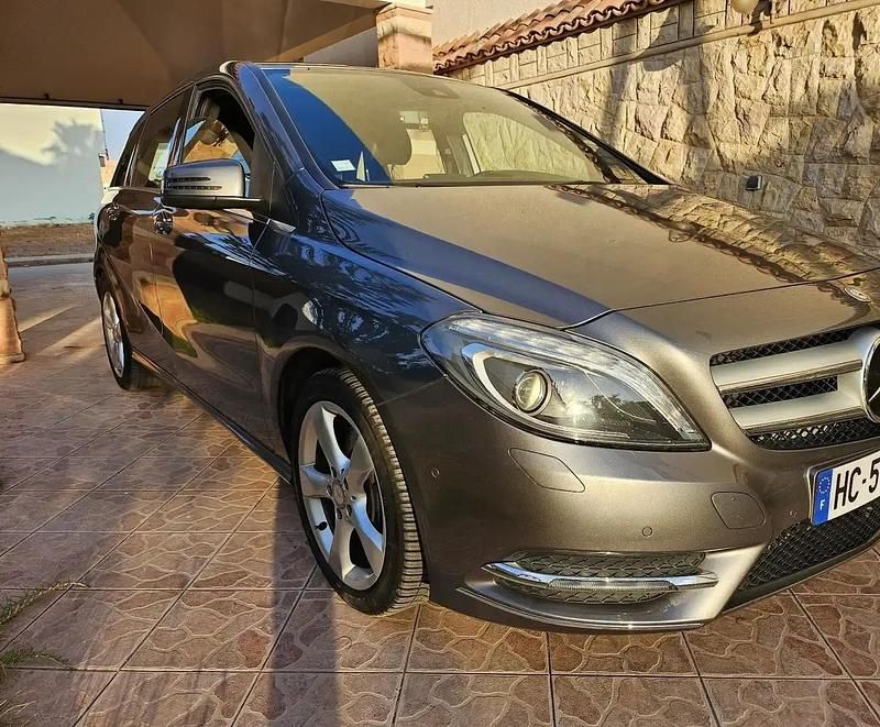 Occasion 2014 Mercedes B220 Monospace | 8 500 € - Image 1/4