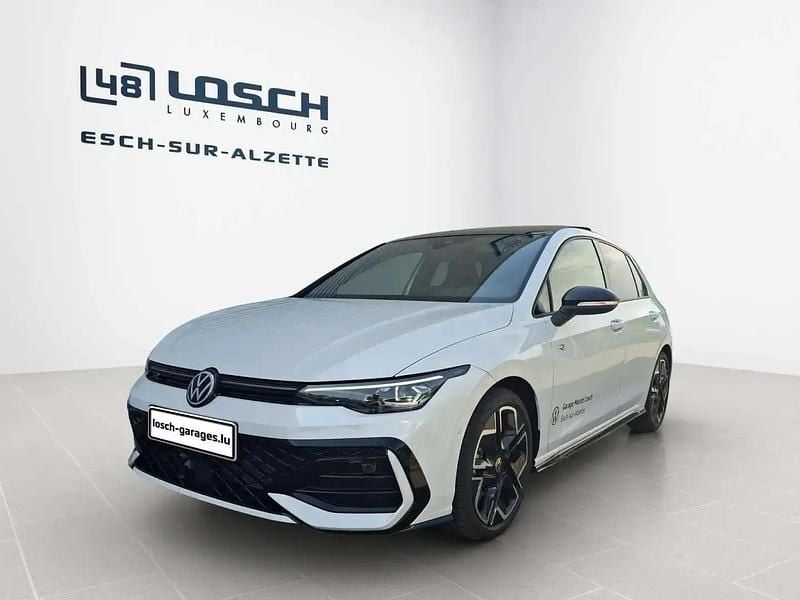 Blanc Utilisé 2025 VW Golf VIII R-line Berline | 34 769 € (Prix juste) - Image 1/4