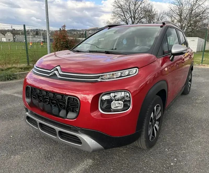 Rouge Utilisé 2020 Citroën C3 Aircross PureTech SUV | 13 000 € (Prix juste) - Image 1/4