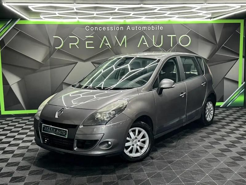 Gris Utilisé 2010 Renault Scénic III Dynamique Monospace | 5 999 € (Prix juste) - Image 1/4