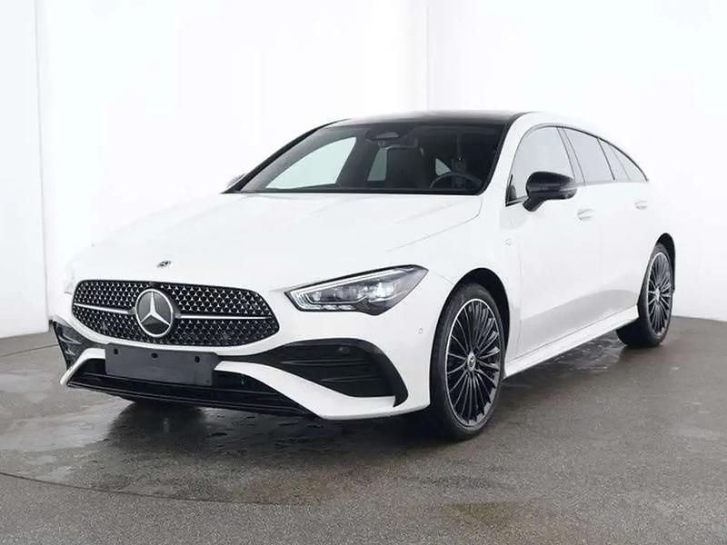 Blanc Occasion 2025 Mercedes CLA250e Shooting Brake AMG Break | 40 790 € (Super prix) - Image 1/4