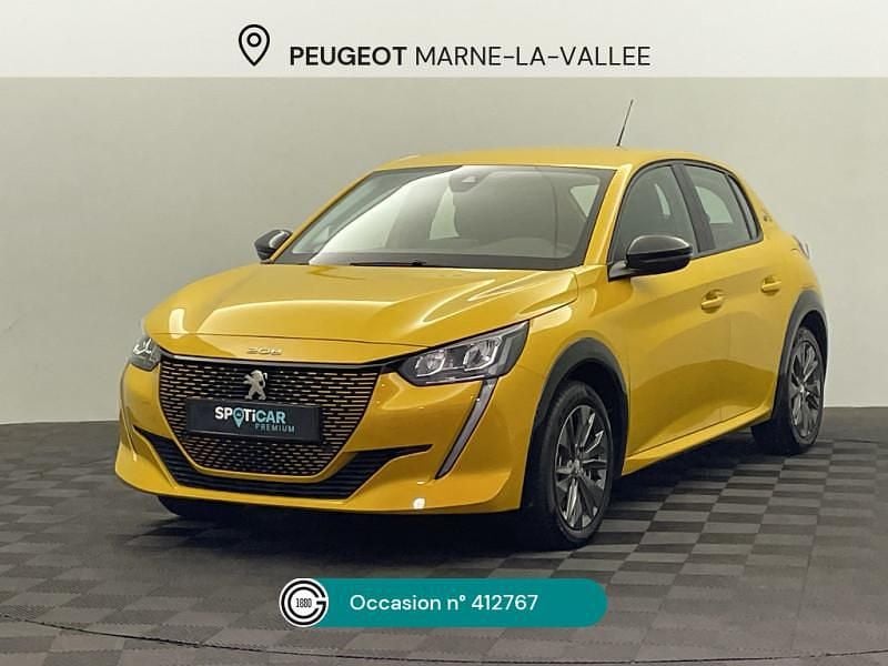 Occasion Peugeot e-208 Active 100 kW (136 ch) 2022 Jaune Citadine