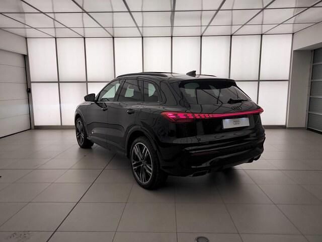 Occasion Audi Q5 Design 299 ch (219 kW) 2025 Noir mythique métallisé SUV
