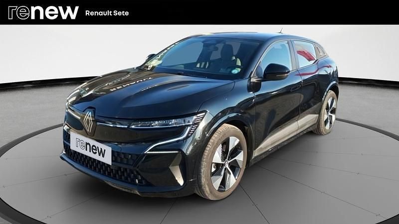 Teinte indefini Utilisé 2022 Renault Mégane Equilibre Berline | 18 280 € (Bon prix) - Image 1/4