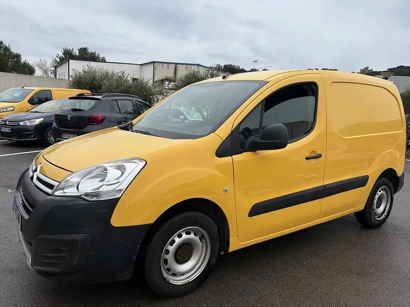 Jaune Occasion 2018 Citroën Berlingo Monospace | 8 900 € - Image 1/4