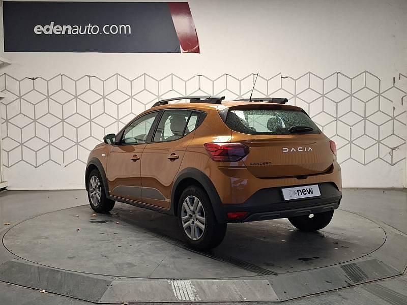 Occasion Dacia Sandero Expression 101 ch (74 kW) 2024 Orange Citadine