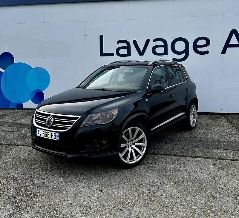 Noir Occasion 2010 VW Tiguan R-line SUV | 6 200 € (Super prix) - Image 1/4