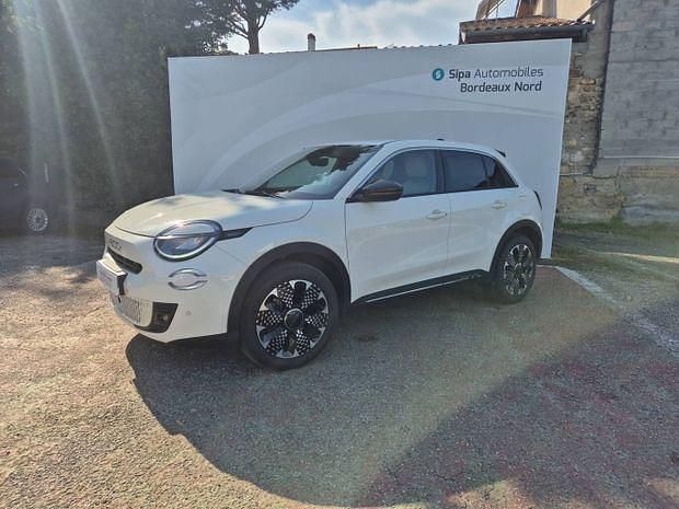Blanc Utilisé 2024 Fiat 600 La Prima | 21 990 € - Image 1/4