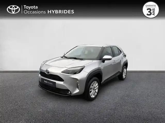 Gris minéral (m) Occasion 2023 Toyota Yaris Cross Business Edition SUV | 23 980 € (Prix juste) - Image 1/4