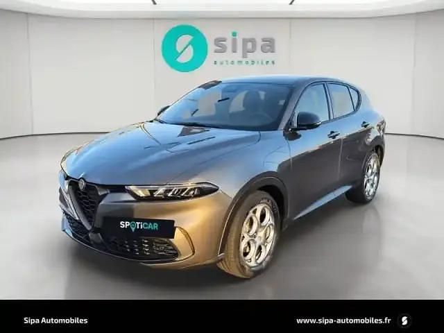 Gris Occasion 2023 Alfa Romeo Tonale Sprint SUV | 23 400 € (Prix juste) - Image 1/4