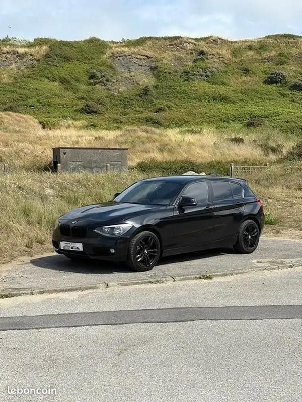 Noir Utilisé 2012 BMW 114 Citadine | 9 890 € - Image 1/4