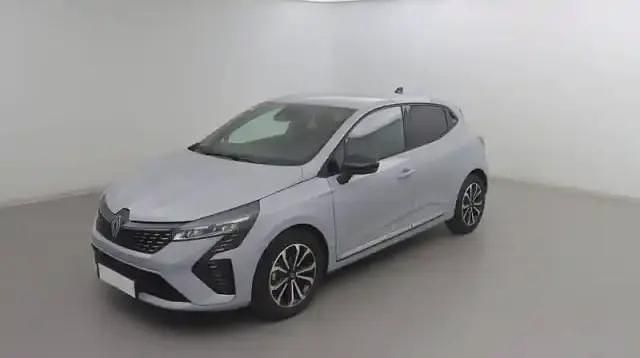 Gris rafale Utilisé 2025 Renault Clio V Berline | 20 190 € (Prix cher) - Image 1/4