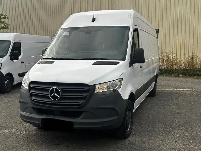 Utilisé 2020 Mercedes Sprinter Van | 15 500 € (Prix cher) - Image 1/4