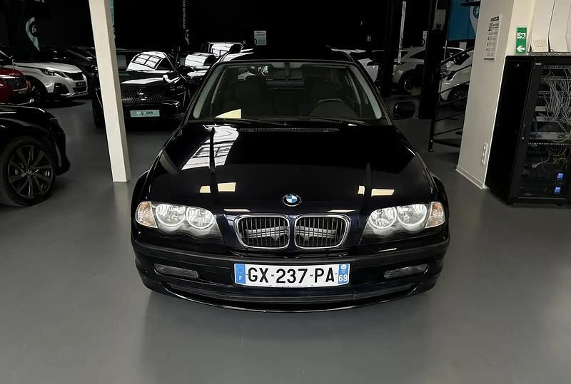 Occasion BMW 318 Sport Line 117 ch (86 kW) 1999 Berline