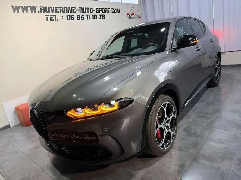 Gris Occasion 2024 Alfa Romeo Tonale Veloce SUV | 29 950 € (Super prix) - Image 1/4